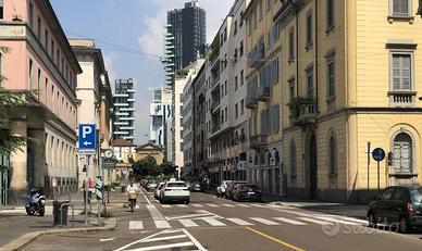 Appartamento di 100 m² con 3 locali a Milano