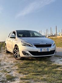 PEUGEOT 308 PureTech Turbo 130 SeS EAT6 GT Line