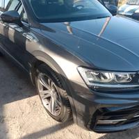 TIGUAN 2.0 TDI 150 CV R-LINE  PERFETTAAAAA