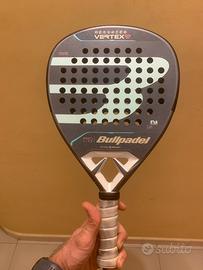 Bullpadel Vertex 04 W