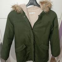 Giaccone bimba imbottito con cappuccio 