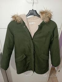 Giaccone bimba imbottito con cappuccio 