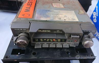 MAJESTIC Autoradio a cassette vintage