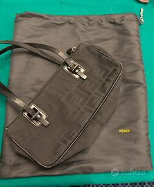 Borsa fendi a spalla in tela