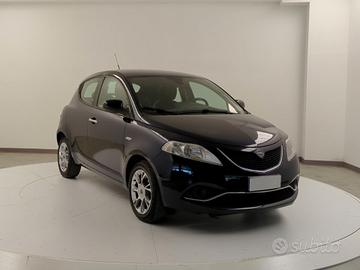 Lancia Ypsilon 1.2 69 CV 5 porte Gold