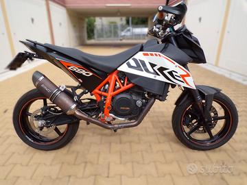 MOTO KTM DUKE 690 R ABS DEL 2011 CON 29.950 km