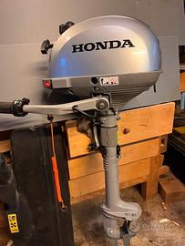 Motore fuoribordo Honda 2.3