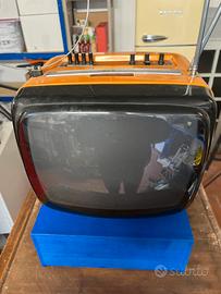 Tv portatile Geloso anni 70
