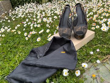 Sandali FENDI