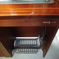 Macchina da cucire Necchi N 76