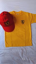 cappellino e maglietta Ferrari originali