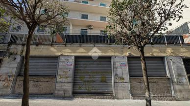 NEGOZIO A CASAVATORE