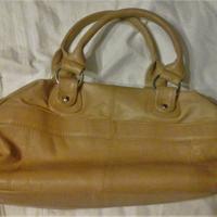 Borsa OVS beige e portamonete abbinato da Magazz.
