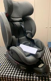 Seggiolino auto girevole