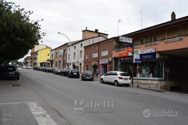 Negozio Campobasso [Cod. rif 3120996VCG]