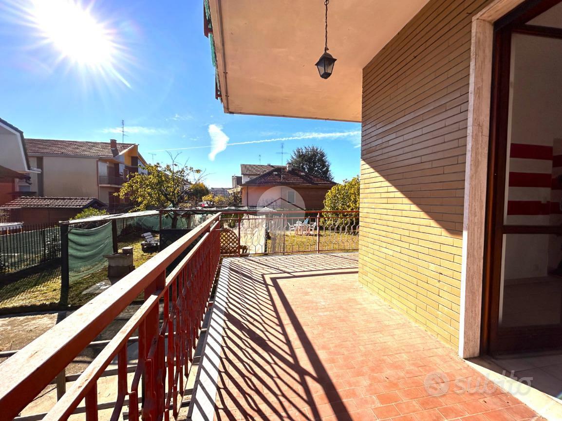 3 LOCALI A NICHELINO - Vista 2