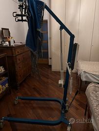 Sollevatore elettrico per anziani