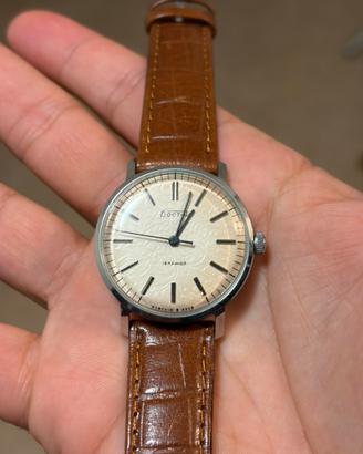 VOSTOK Calibro 2209 – Raro Quadrante Embossed URSS