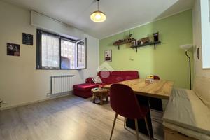 2 LOCALI A CAMERI