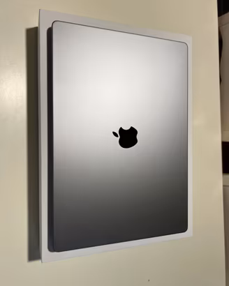 Apple MacBook Pro 2023 M2 | 16.2 pollici