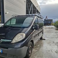 Opel Vivaro 2.0 CDTI PER RICAMBI