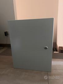Armadietto per quadro elettrico