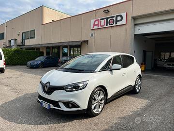 RENAULT Scenic Scénic Blue dCi 120 CV EDC Intens