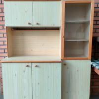 Credenza anni 60 in laminato con ante.