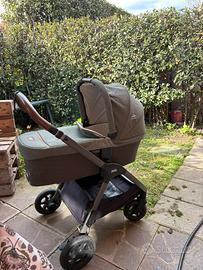 Passeggino e navicella joie