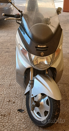 Suzuki burgman 400