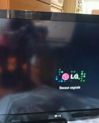 TELEVISIONE LG 42LH2000 TV