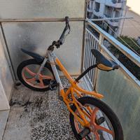 Bicicletta BMX