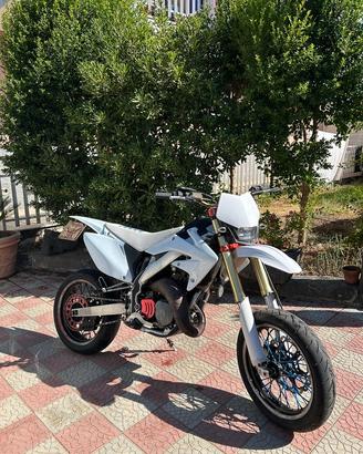 HM 125 2 tempi