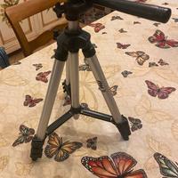 Treppiede per fotografia telescopico