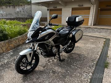 Honda NC 700 X ABS 2012 – Super accessoriata