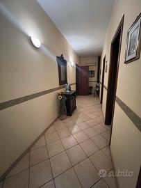 Villa con giardino frutteto