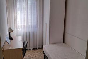 Mestre centro stanza per studentessa
