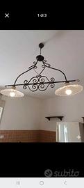 set lampadario e applique in ferro battuto