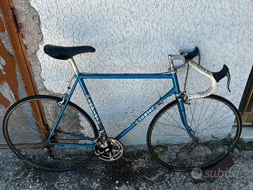 Bici da corsa artigianale