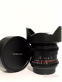 Samyang 14mm 3.1 canon ef