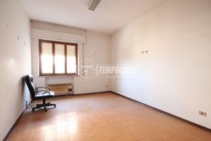 UFFICIO CON POSSIBILITA' DI CAMBIO DESTINAZIONE