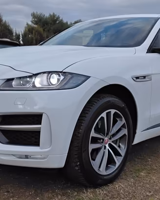 Jaguar F-Pace 2.0 D 180 CV AWD aut. R-Sport