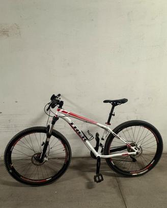 Bicicletta trek x caliber 9