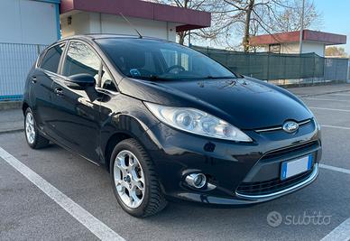 Ford fiesta - 1.2 benz - anche neopatentati