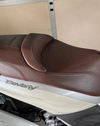 Sella scooter Piaggio Beverly 300ie