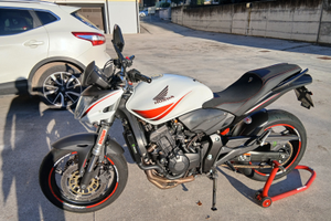 Honda hornet del 2010
