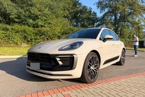 Porsche Macan T