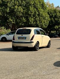 Cerchi lancia y momo design