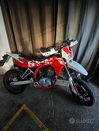 Swm Sm 125 R