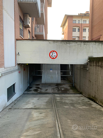 Garage via Decumana Emilia ponente Bologna